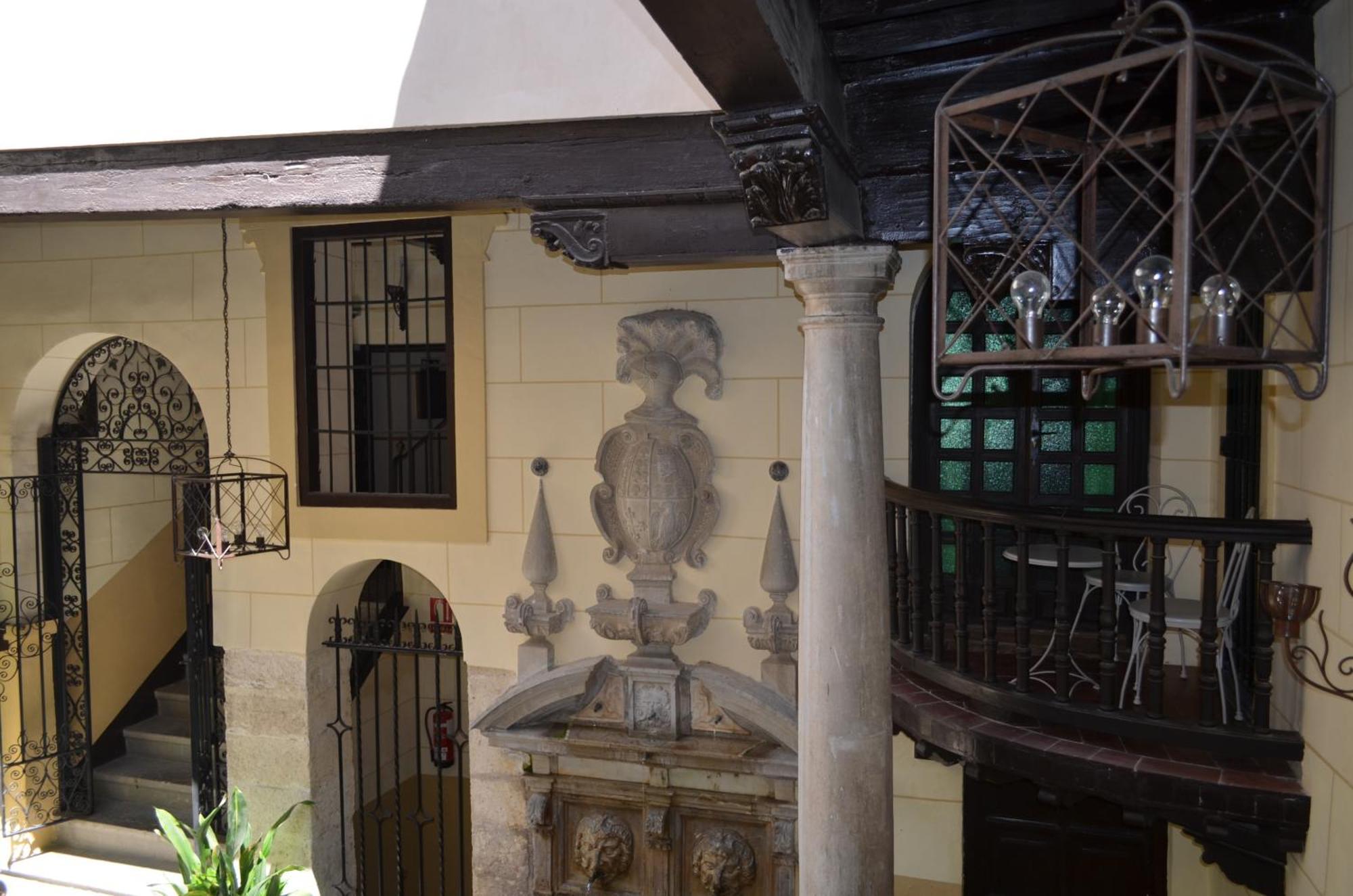 Palacio De Mariana Pineda Гранада Экстерьер фото