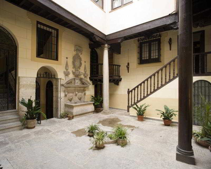 Palacio De Mariana Pineda Гранада Экстерьер фото